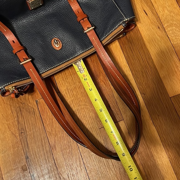 Dooney & Bourke Bag Purse Tote - Picture 13 of 14
